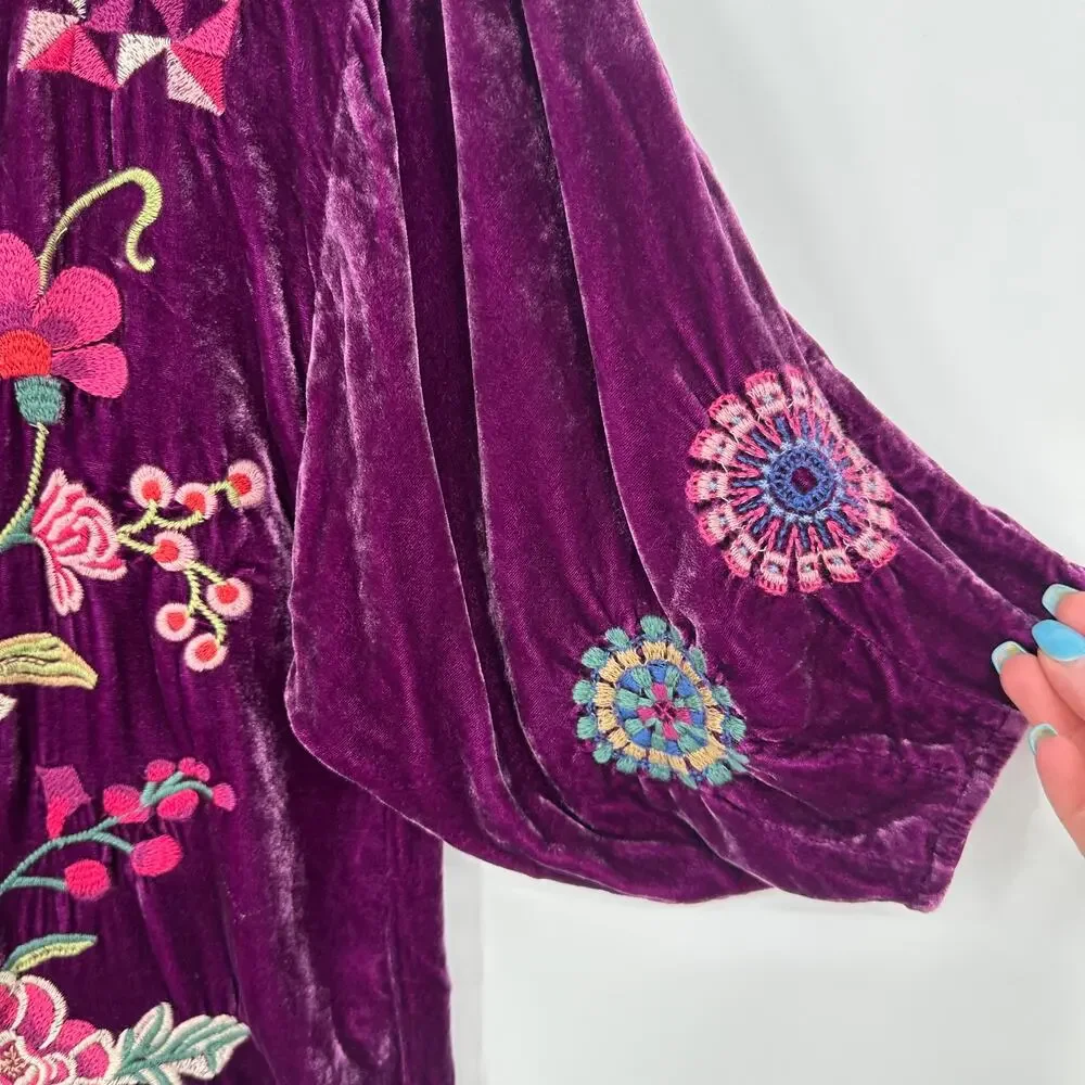 Johnny Was Nikkola Velvet Blousee Embroidered Floral Bird Boho Flowy Top Purple